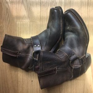 Frye Engineer Leather Harness Boots, 7.5 GUC